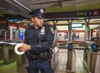 Bronx Subway Stabbing: Man Seriously Wounded – Police Update news-24092024-170259