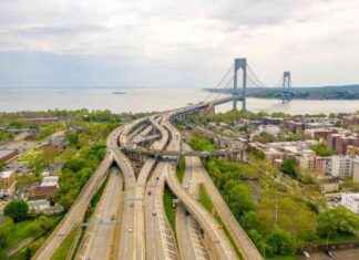 Man Killed in Pedestrian Accident on BQE in Bay Ridge: NYPD • Brooklyn Paper news-24092024-171503