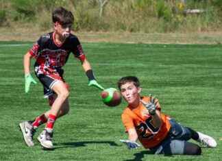 Fall Season Kickoff: Next Level Flag Football Games at Fairview Park (94 Photos) news-24092024-172419