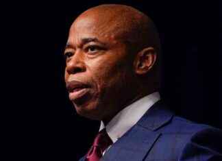 Corrupt Mayor Eric Adams Scandal: Bribery and Illegal Campaign Funds Exposed news-26092024-185034