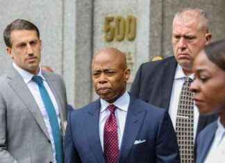 Eric Adams Faces Federal Corruption Charges: Pleads Not Guilty news-28092024-121027