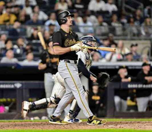 Yankees Fall to Pirates 4-2 After Clinching AL East news-28092024-162221