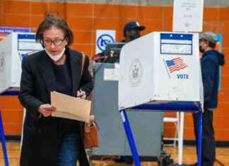 Impact of Statewide Ballot Proposal on LGBTQ Rights in New York news-05102024-095412