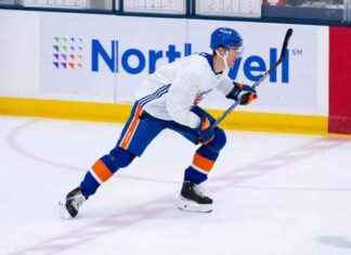 Islanders Waive Pierre Engvall Before 2nd Season of 7-Year Deal news-06102024-221005