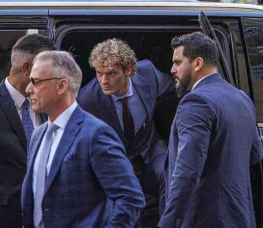 Jury Selection Begins in Daniel Penny Trial for Jordan Neely Chokehold Death news-22102024-110524