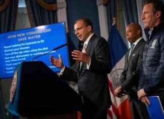 New York City Hall Urges Water Conservation During Drought Watch news-05112024-041607