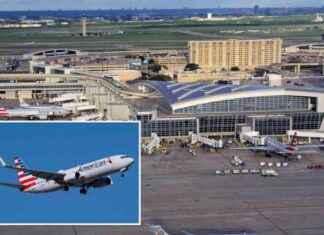 Unruly Passenger on American Airlines Duct-Taped by Fellow Travelers news-21112024-064825