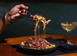 Carnegie Deli and Temple Bar Collaborate for Limited Time ‘Deli After Dark’ Pop-Up Event news-29112024-232958