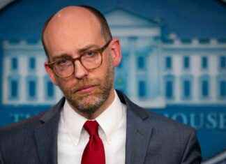 Trump Reverses Stance on Project 2025 in Recent Shift news-30112024-024107