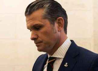 Pete Hegseth Faces Allegations of Mistreating Women: A Family Affair news-30112024-094234