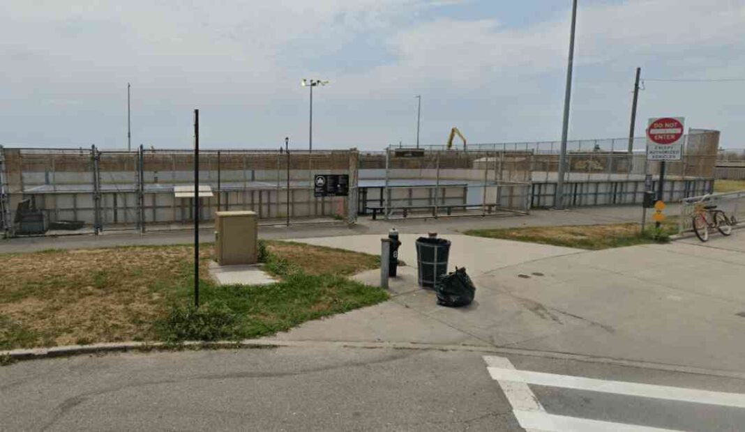 dead-body-of-adult-woman-found-in-freezing-waters-of-rockaway-park-nypd-nvestigation