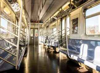 Men charged in deadly 7 train subway brawl in Woodside: District Attorney – QNS men-charged-in-deadly-7-train-subway-brawl-in-woodside-district-attorney-qns