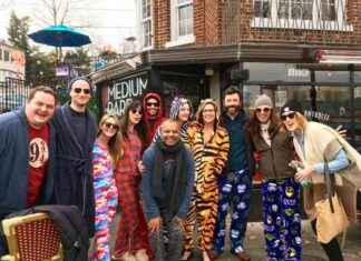 Pajama Brunch at NYC Restaurant Medium Rare with Prizes to Kick Off New Year pajama-brunch-at-nyc-restaurant-medium-rare-with-prizes-to-kick-off-new-year