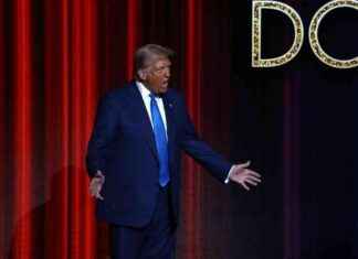 Trump Wins ‘Patriot of the Year’ Award at Fox Nation Event trump-wins-patriot-of-the-year-award-at-fox-nation-event