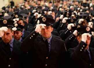 FDNY Graduates 289 Probationary Firefighters at Queens College – QNS – New York Fire Department Training fdny-graduates-289-probationary-firefighters-at-queens-college-qns-new-york-fire-department-training