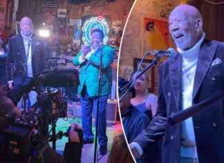 Soulful Duet: Morgan Freeman & Al Green Perform ‘Let’s… soulful-duet-morgan-freeman-al-green-perform-lets