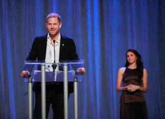 Meghan Markle praises Prince Harry at Invictus Games opening meghan-markle-praises-prince-harry-at-nvictus-games-opening