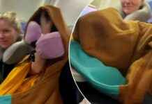 sisters-hilarious-hack-keep-middle-seat-empty-while-flying