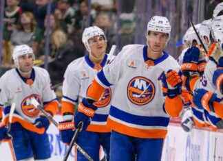 Islanders Trade Brock Nelson to Avalanche for Calum Ritchie slanders-trade-brock-nelson-to-avalanche-for-calum-ritchie