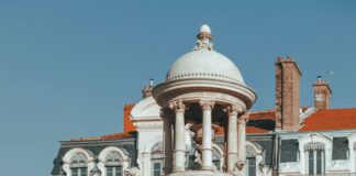 Hotel Riu Plaza New York Times Square: Uncover Hidden Luxuries