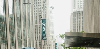 How Many People In New York City Live Among The Skyscrapers?