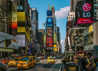 M Social Hotel Times Square New York: Discover Unique Urban Luxury