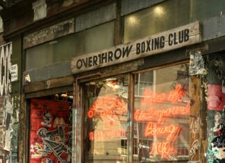 Hilton Club The Quin New York: Discover Luxurious Urban Getaway