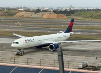 Analyzing DL275’s Diverted Flight Path from LAX: A Curious Journey Delta Flight DL275 diverted, DL275 LAX diversion, Delta emergency landing LAX, DL275 flight update, Delta diverted flight news, DL275 incident report, LAX airport flight diversion, Delta airline disruption